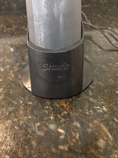 Shark Cordless Handheld Vacuum Cleaner with Charging Dock