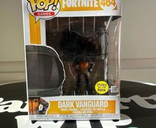 Funko Pop! Fortnite Dark Vanguard (Glow) #464