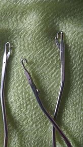 Rug hooking tool