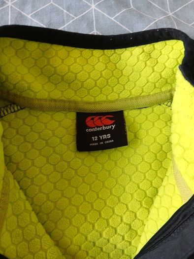 Canterbury boys top age 12