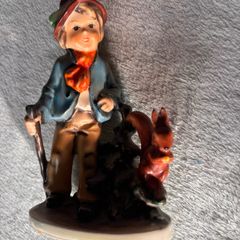 Vintage Goebel Figurine
