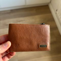 Fossil Bi-Fold Leather Wallet