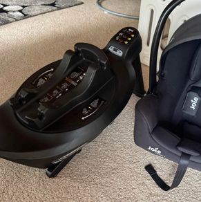 Car seat base