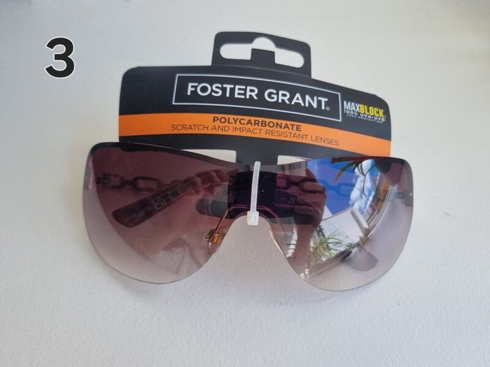 Foster Grant Sunglasses Brand New (2 for 15 Euro)