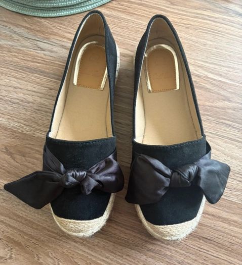 Brand new Espadrilles shoes black with bow