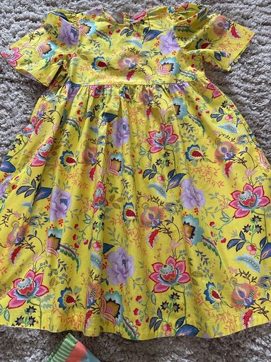 Oilily downtown dress and matching socks age 10 like new!