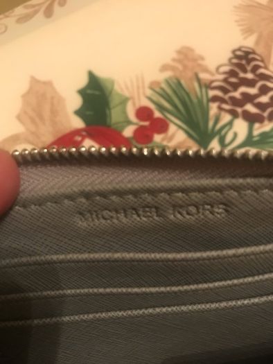 Michael Kors Wrist  Wallet