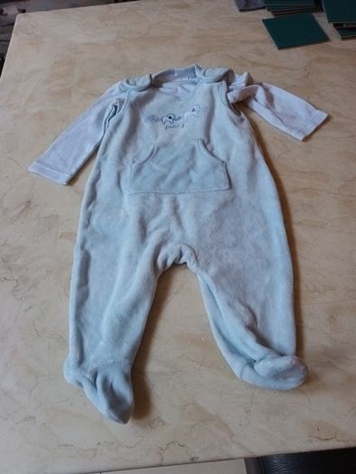 Jasper  Conran  All-In-One & Matching  Bodysuit ( Long Sleeved ).  Age -3- 6  months.  NEW.