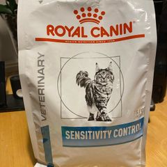 Royal Canin Veterinary Cat Dry Food 1.5 kg Sensitivity Control