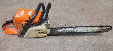 Stihl Chain Saw. MS390