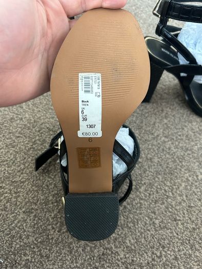River Island Heels Size 6 New In Box