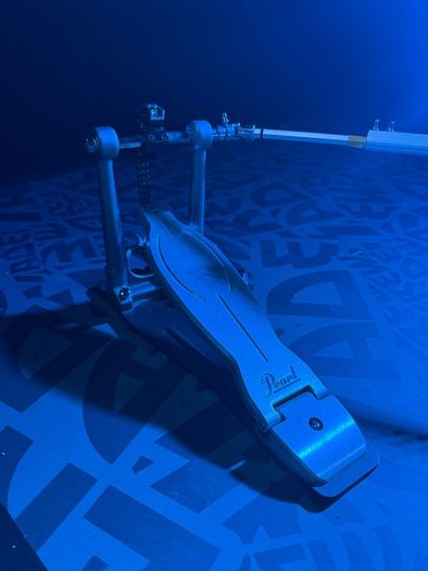 Pearl Eliminator P-1032 double pedal