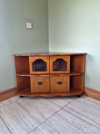 Corner Unit