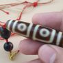 Rare Vintage Tibetan 4 Eyes Dzi Bead Collectible Himalayan Agate Amulet Image 9