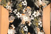 Size 12. Ladies Black Top by Per Una
