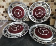 Mercedes wheel trims