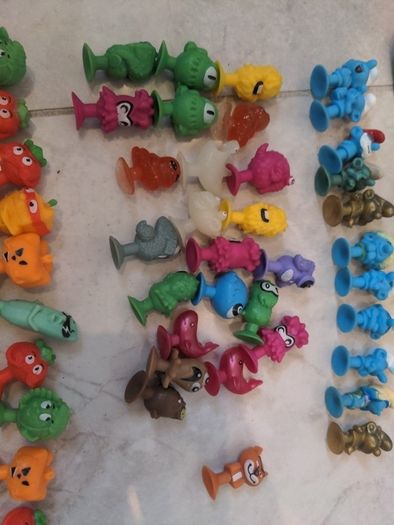 Stickeez