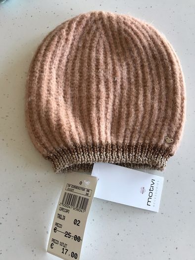 Hat new with tags