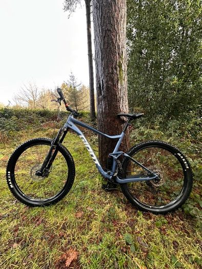 Giant Stance Mountain Bike XL
