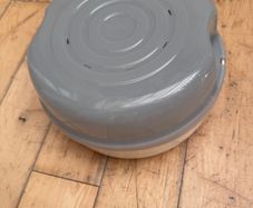 Baby bottle steriliser for microwave