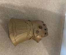 Avengers- Thanos Infinity Gauntlet