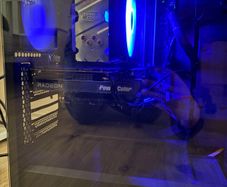 Gaming PC - i5 12400 - AMD 9060XT 16gb