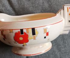 Art Decco Sauce boat/ Homeleigh Ware