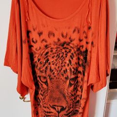 Baggy longline Leopard / tiger face printed glitter top