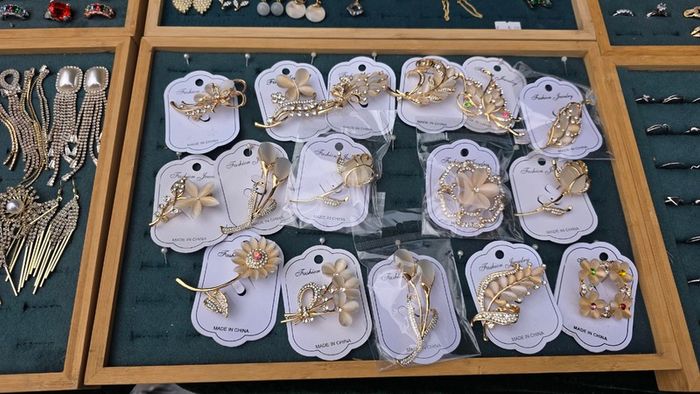 Women accessories