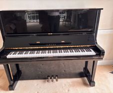 Piano for sale