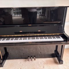 Piano for sale