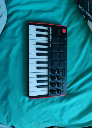 MPK mini 2