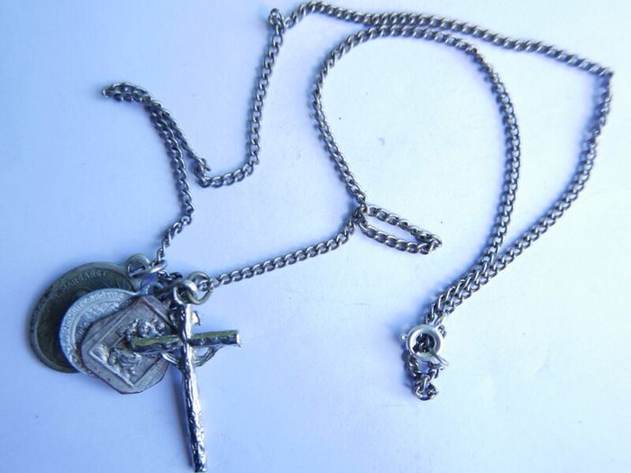 Antique catholic Saints religious many pendants family heirloom necklace