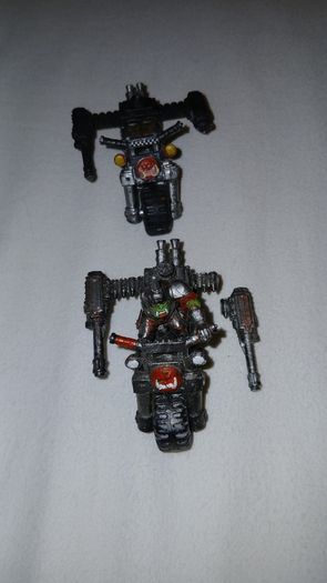 Warhammer Ork Buggiez Bikez