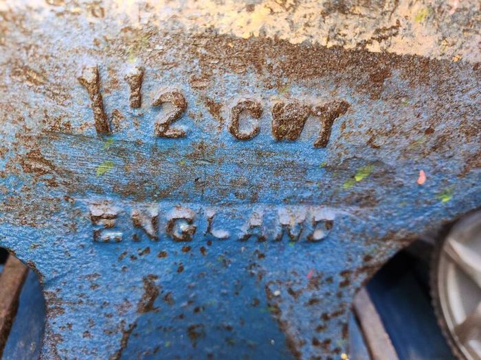 John Brooks Vaughans 1.5 CWT 77kg Anvil & Stand- Made in England from Cast Steel - Worlds Best Anvil