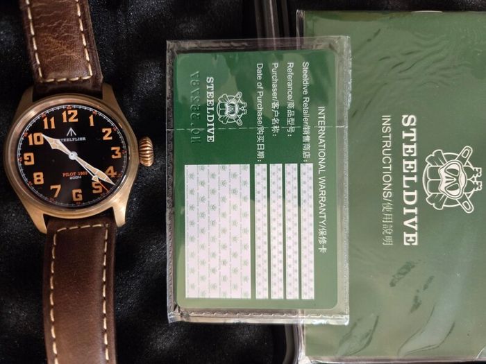 bronze pilot watch Steelflier by Steeldives