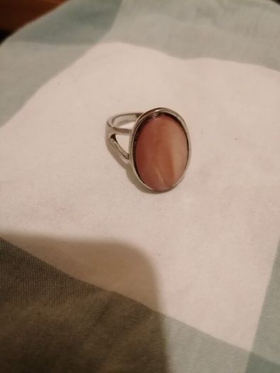 lovely lady's ring