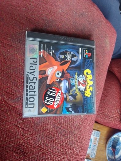 Crash Bandicoot 2 Cortex Strikes Back