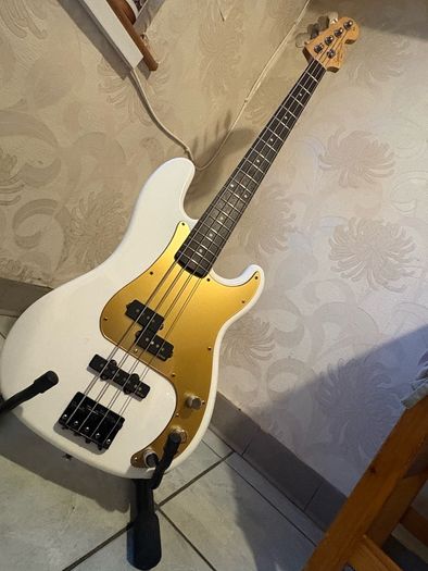 Squier Precision Jazz (PJ) Bass Upgraded EMG Pickups