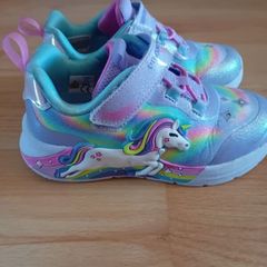 Sketchers Light Up Runners Uk 9