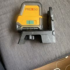 green beam self-levelling cross line laser