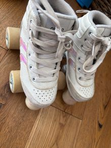 Free roller skates