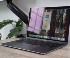 MacBook Air Retina 13" 2020 | i7 | 16GB | Excellent Condition
