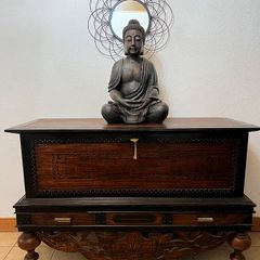 Large Statement Pettama Cabinet (Rare find)