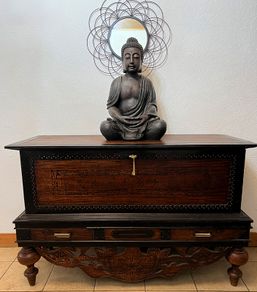 Large Statement Pettama Cabinet (Rare find)
