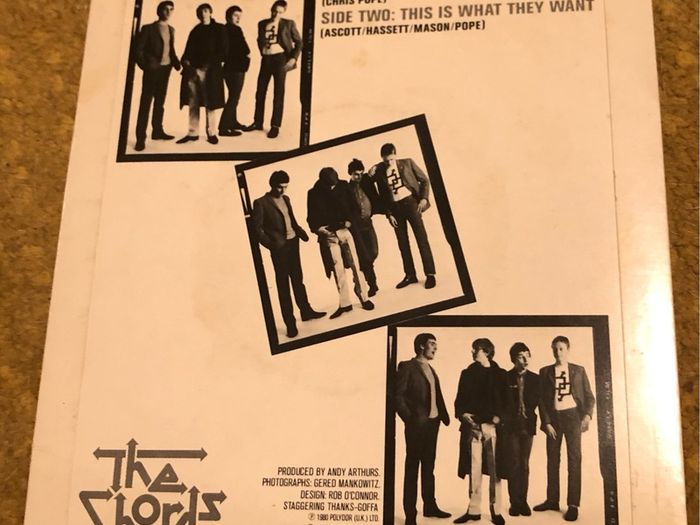 The Chords - Something's Missing (1980) 7"
