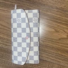 Louis Vuitton purse