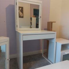 White desk / dressing table  / bedside lockers / mirrored cabinet.