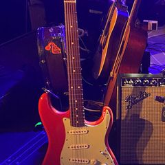 Fender Stratocaster Vintera II - Fiesta Red LE.
