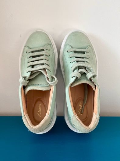 Clarks  Hero lite lace up sneakers 3.5 uk